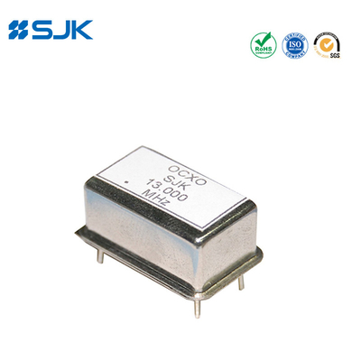 Thông qua lỗ kích thước đầy đủ OCXO với 20,3 X 12,7 X 11,0mm